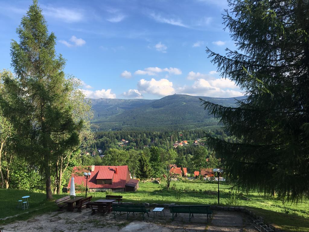 Bed and Breakfast Czajka Шклярска-Поремба Экстерьер фото